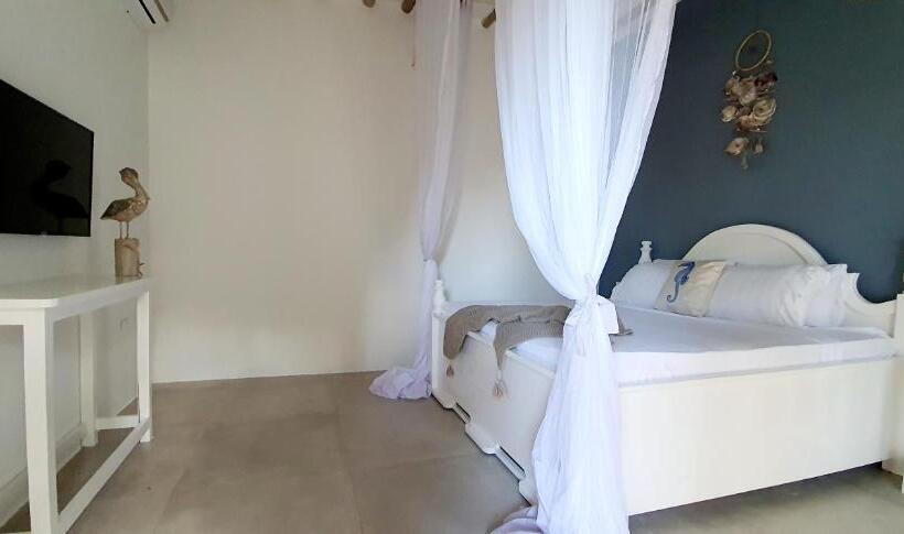 בית מלון כפרי Arya Boutique Resort