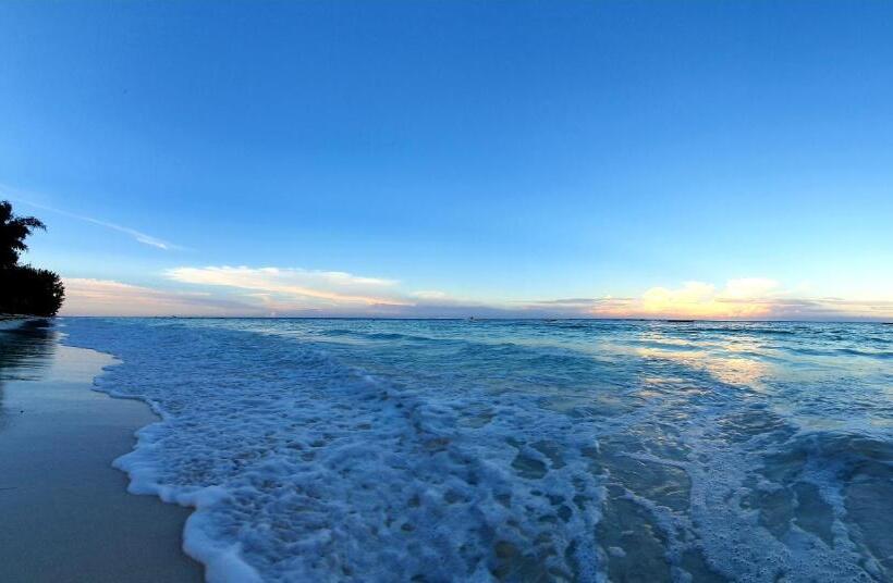 בית מלון כפרי Arya Boutique Resort