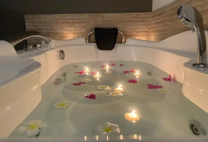 Hotelli Arya Boutique Resort