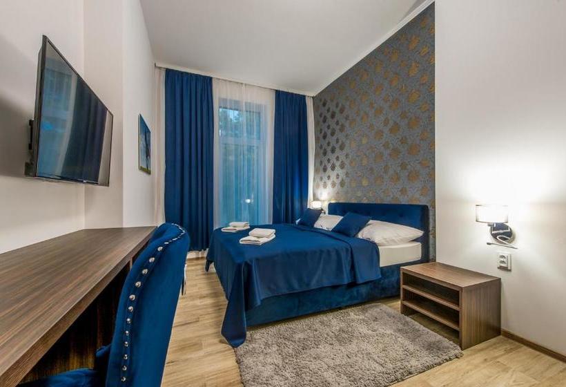 فندق Black Horse