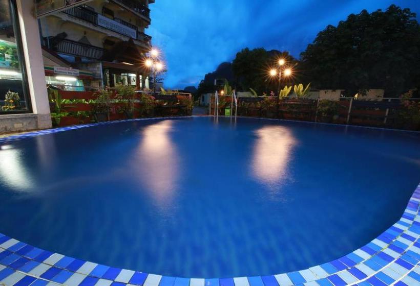 בית מלון כפרי Vang Vieng Victory Hostel