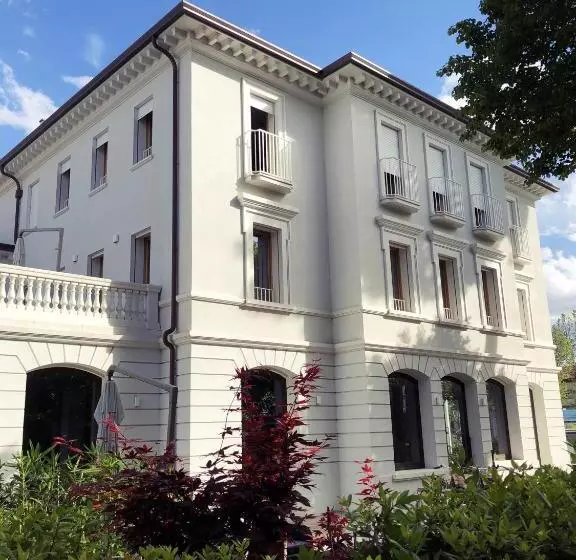 Villa Italia