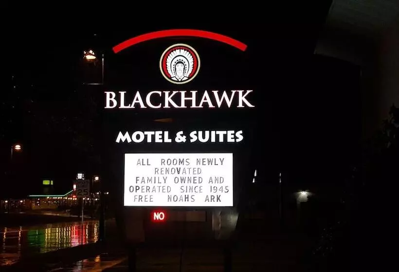 Black Hawk Motel & Suites