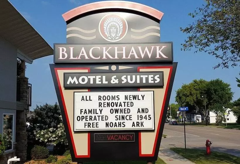 Black Hawk Motel & Suites