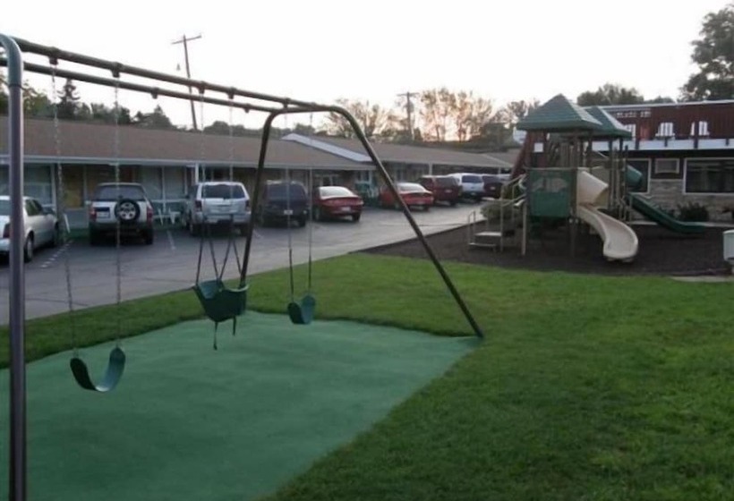 Black Hawk Motel & Suites