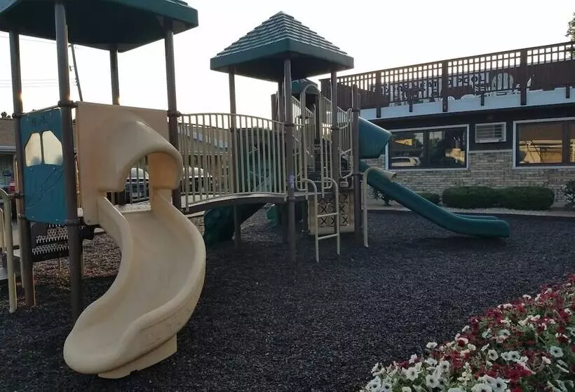 Black Hawk Motel & Suites