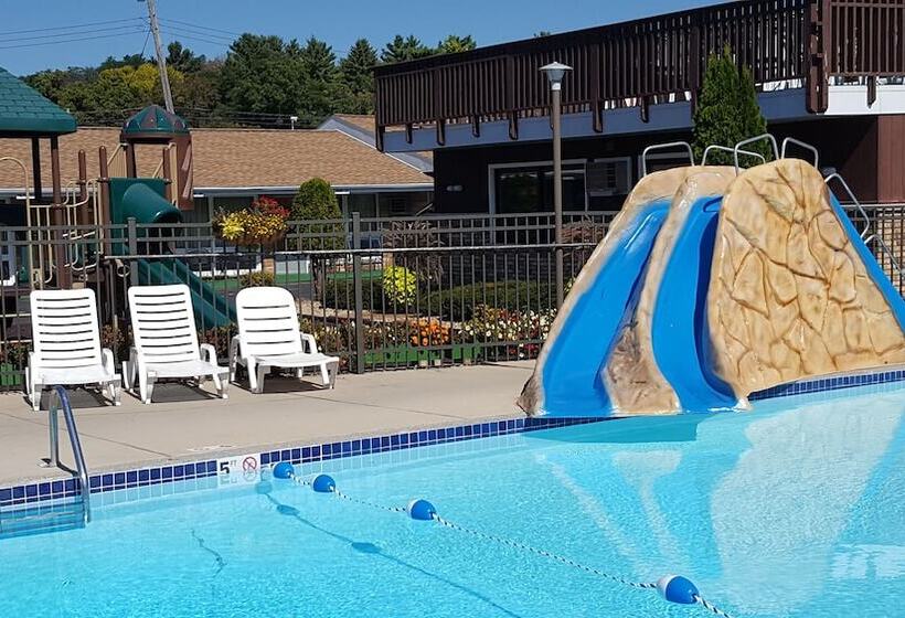 Black Hawk Motel & Suites