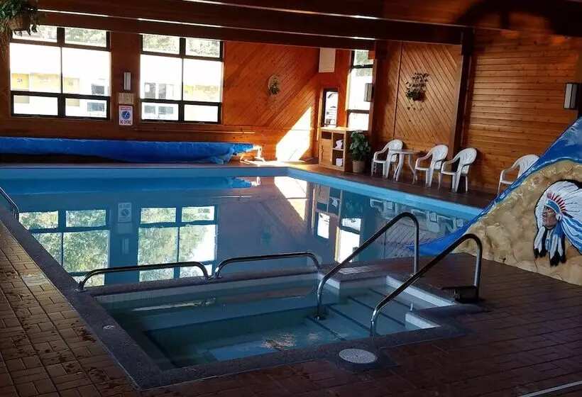 Black Hawk Motel & Suites