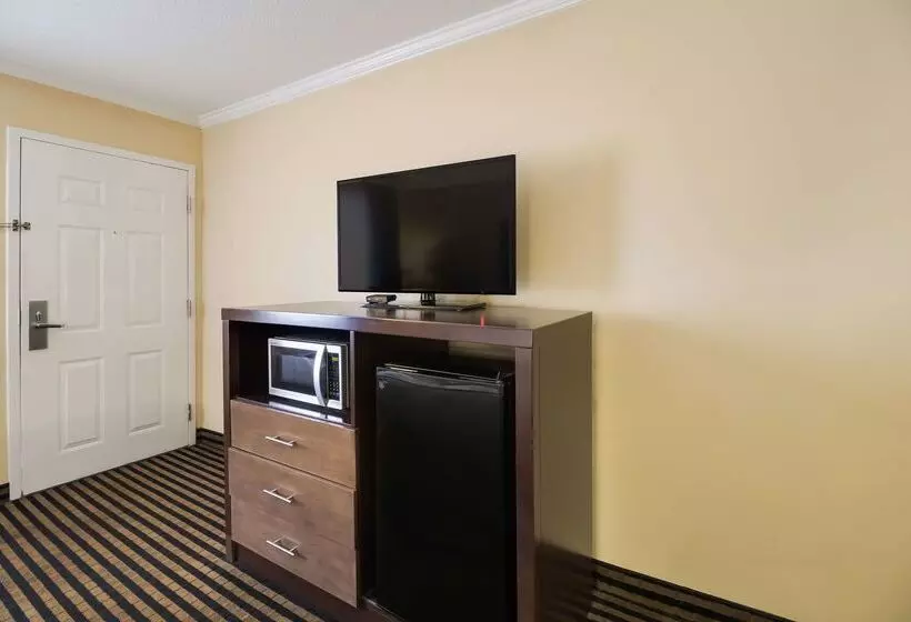 فندق Best Western Mckenzie