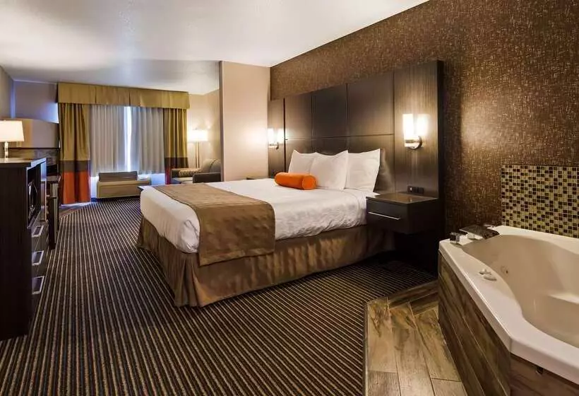 酒店 Best Western Plus Rama Inn & Suites