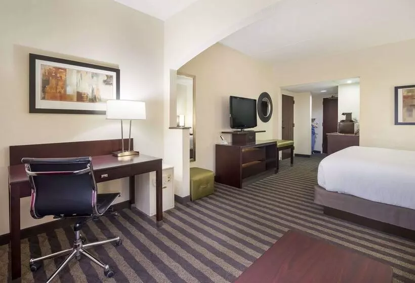 ホテル Best Western Suites Near Opryland