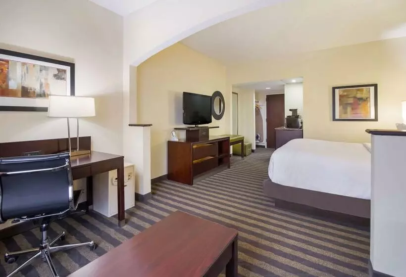 ホテル Best Western Suites Near Opryland