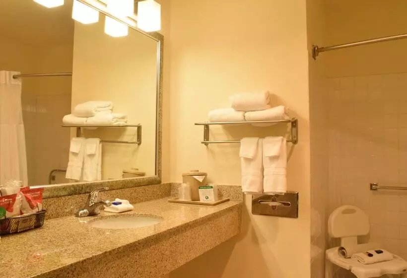 هتل Best Western Tumwater Olympia Inn