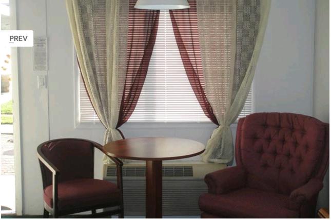 فندق Broadway Inn Yankton