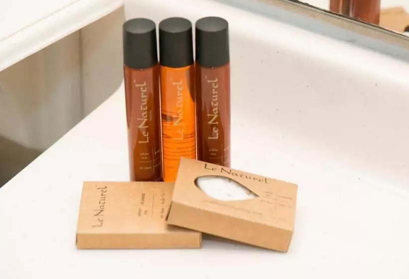 酒店 Brown County Inn