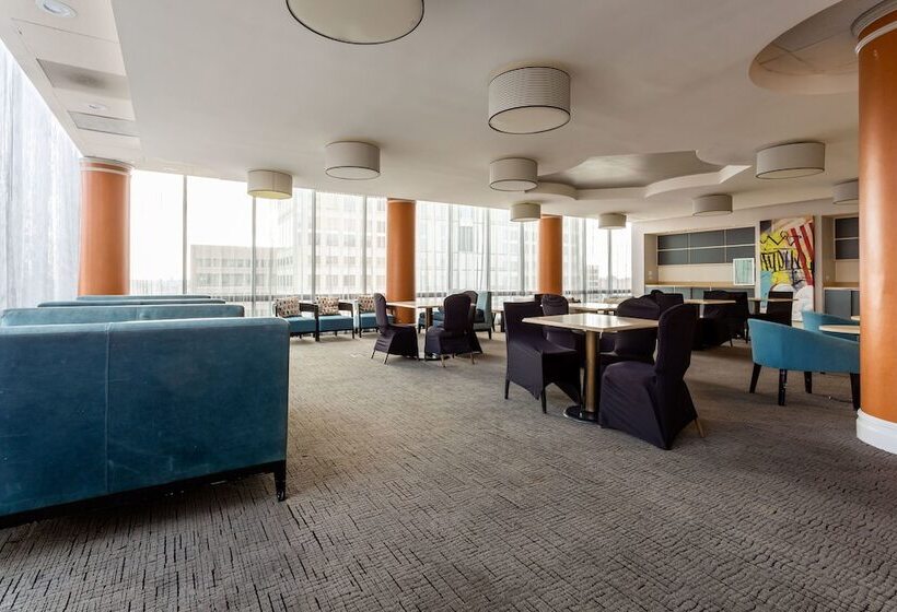 בית מלון כפרי Comfort Inn & Suites Baltimore Inner Harbor