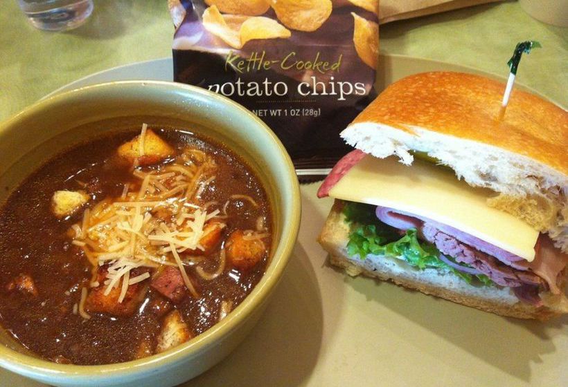 酒店 Quality Inn University Center