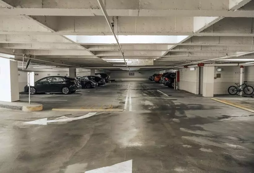 호텔 Sirtaj   Beverly Hills