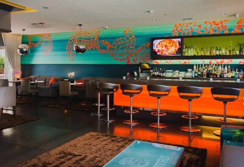 فندق Sirtaj   Beverly Hills