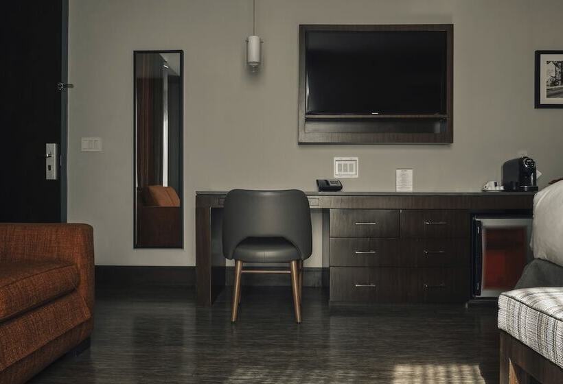 فندق Sirtaj   Beverly Hills