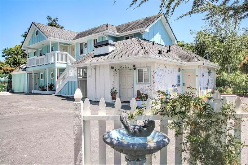 Мотель Bluebird Inn