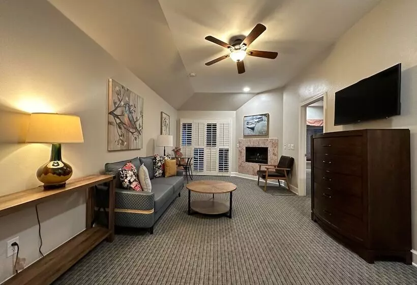 Мотель Bluebird Inn