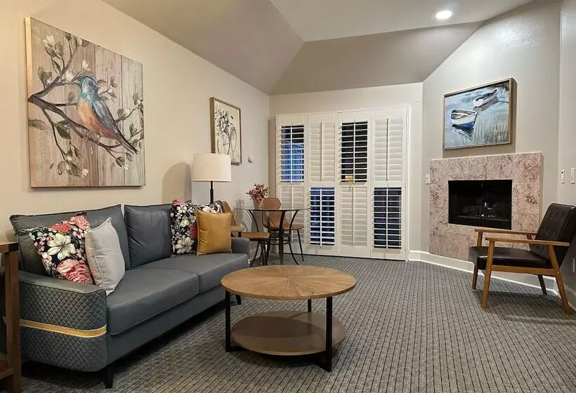 Мотель Bluebird Inn