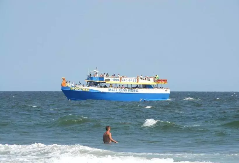 Bristol Plaza Resort Motel