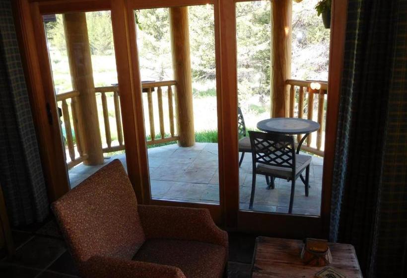 تختخواب و صبحانه The Lodge At Bella Vista