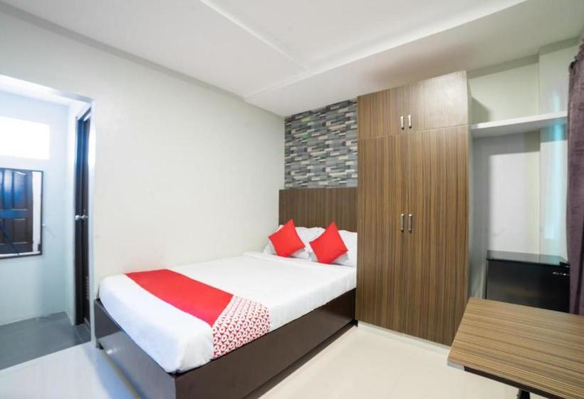 فندق Oyo 235 R Residencia