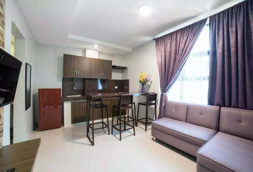 ホテル Oyo 235 R Residencia