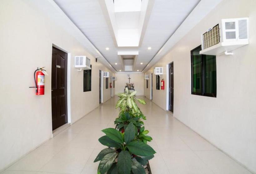 فندق Oyo 235 R Residencia