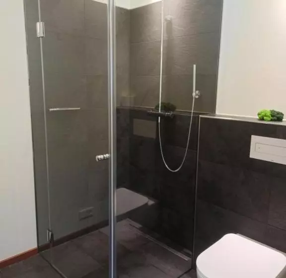 Motelplushotel Biggeseefront