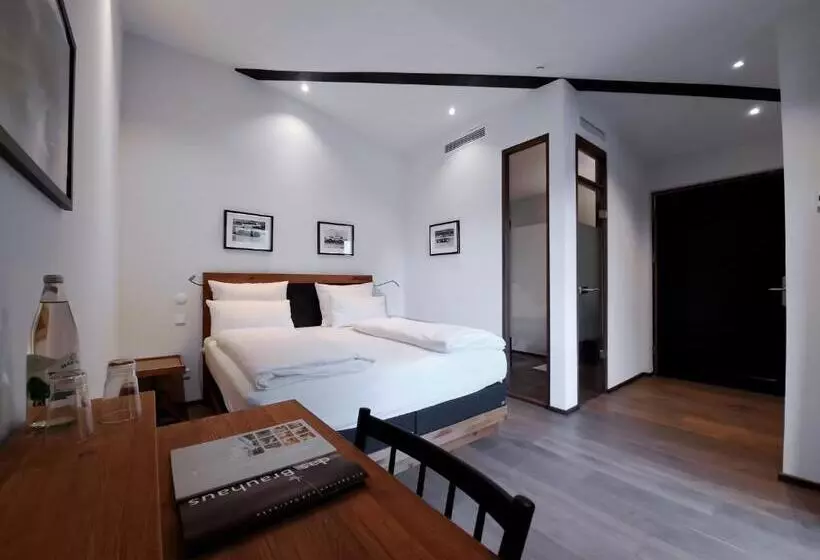 Motelplushotel Biggeseefront