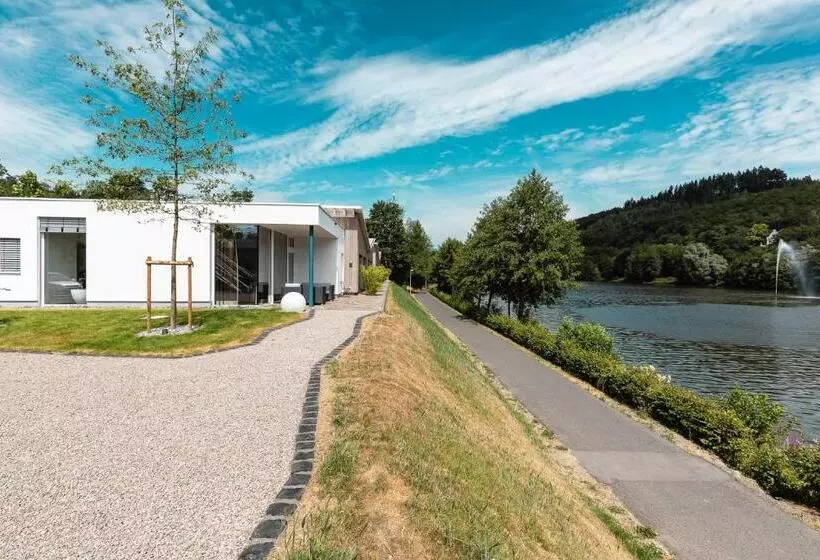 Motelplushotel Biggeseefront