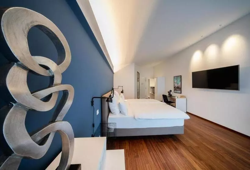 Motelplushotel Biggeseefront