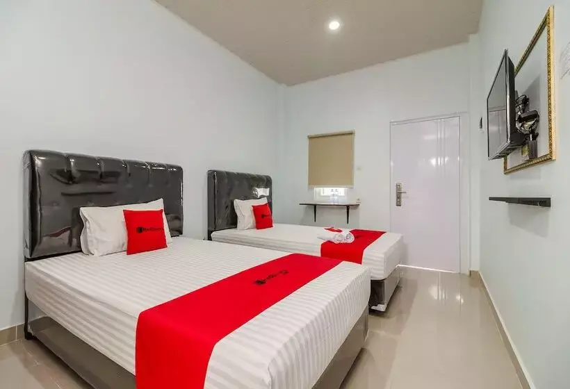 ベッドアンドブレックファースト Reddoorz Plus Near Palembang Icon Mall 2