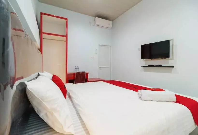 ベッドアンドブレックファースト Reddoorz Plus Near Palembang Icon Mall 2