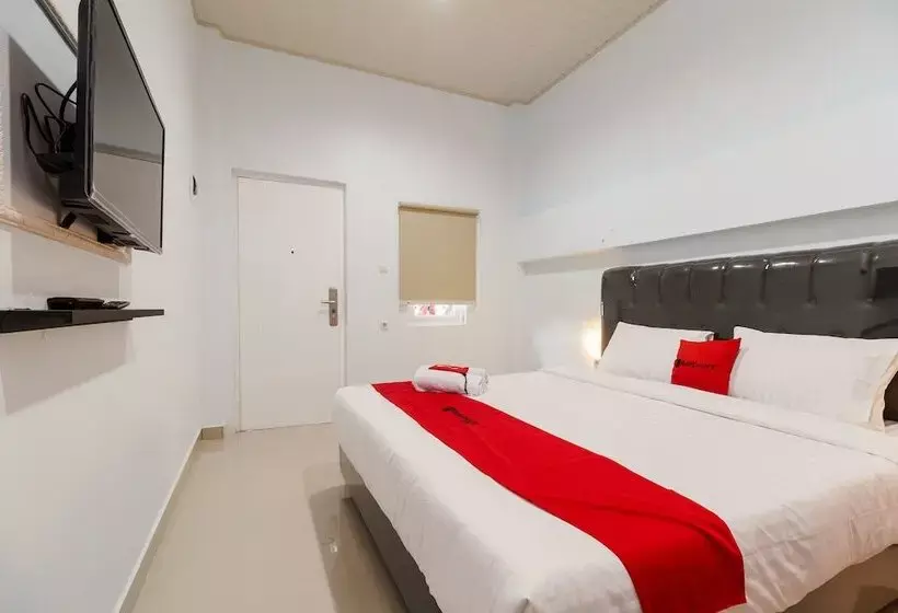 ベッドアンドブレックファースト Reddoorz Plus Near Palembang Icon Mall 2