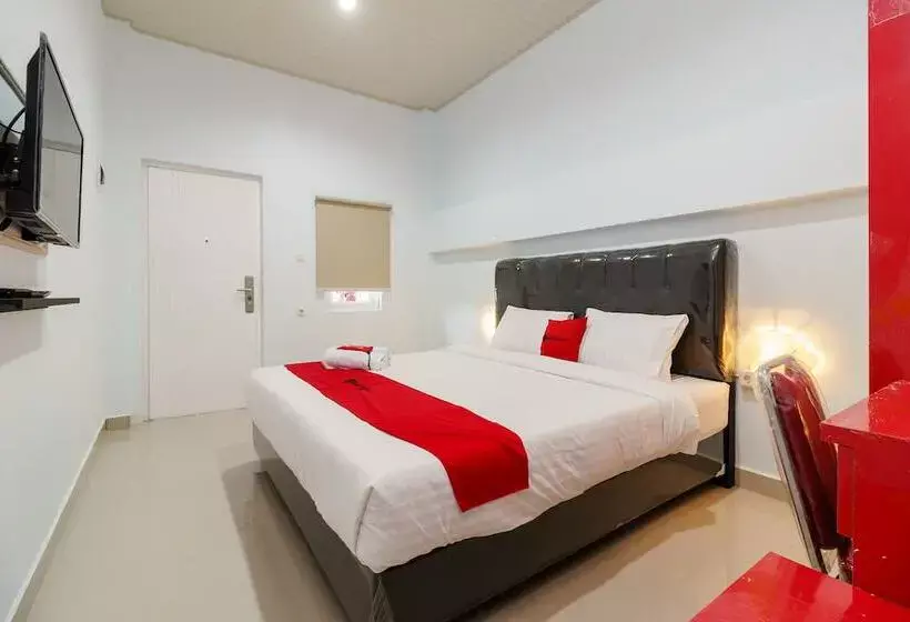 ベッドアンドブレックファースト Reddoorz Plus Near Palembang Icon Mall 2
