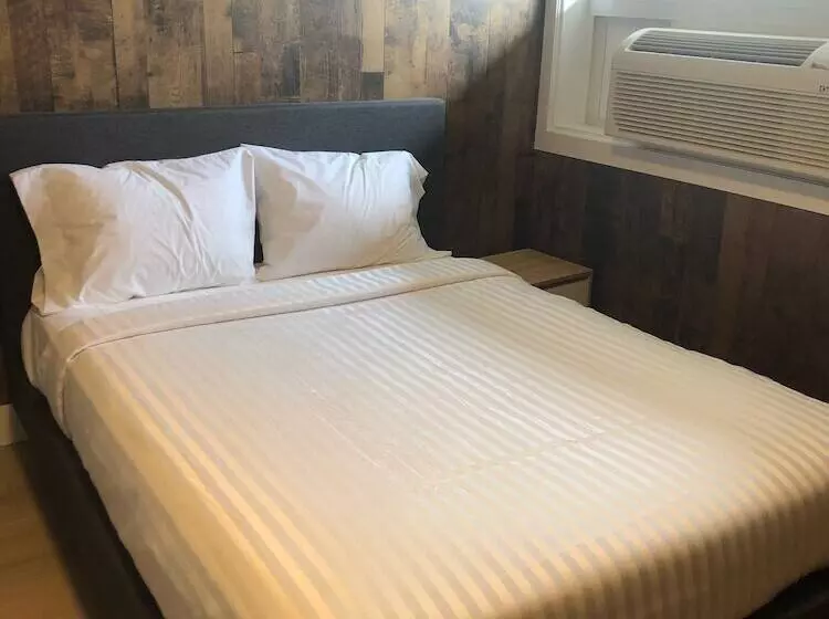 Hotelli Camrose Le Chateau