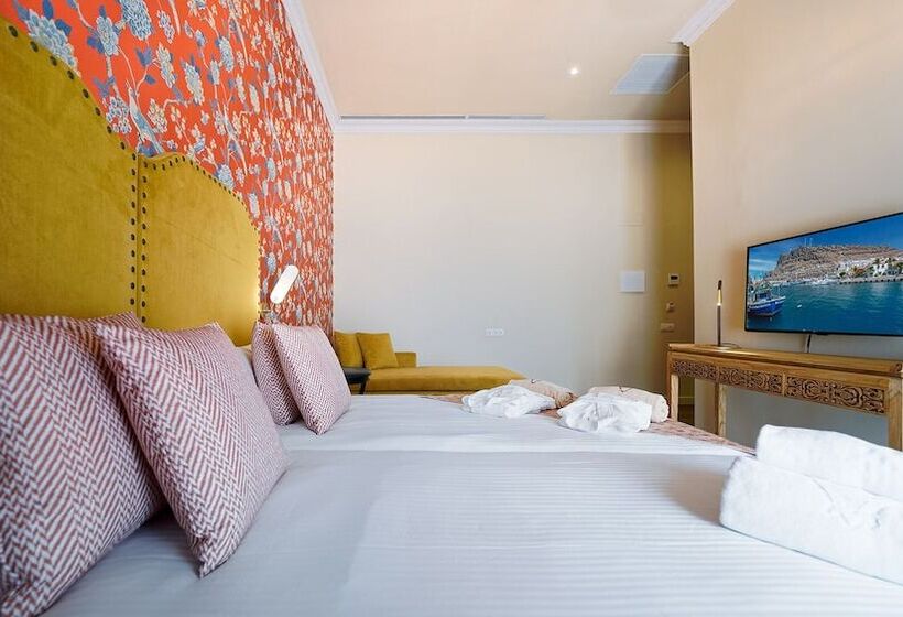 هتل Emblematico Agaldar