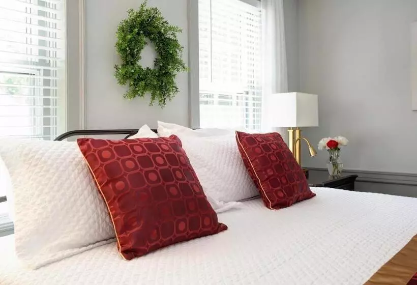 Aamiaismajoitus (B&B) Inn On Main