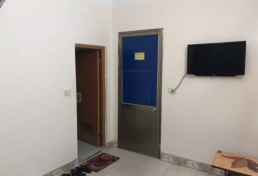تختخواب و صبحانه V A Motel
