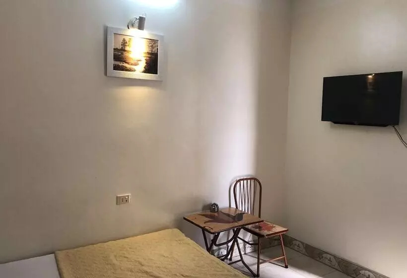 تختخواب و صبحانه V A Motel