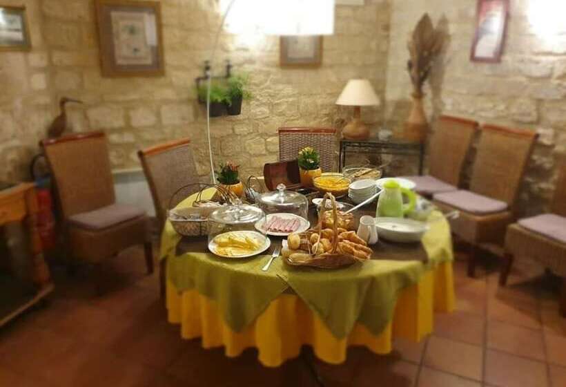 هتل L Hostellerie De La Rivière