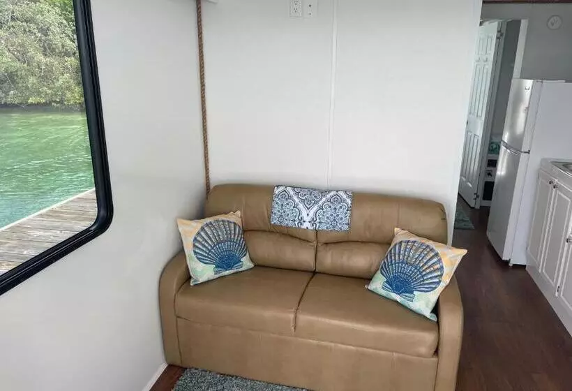 هتل St Francis Resort