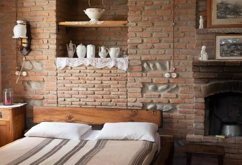 پانسیون Dzveli Galavani  Old Wall