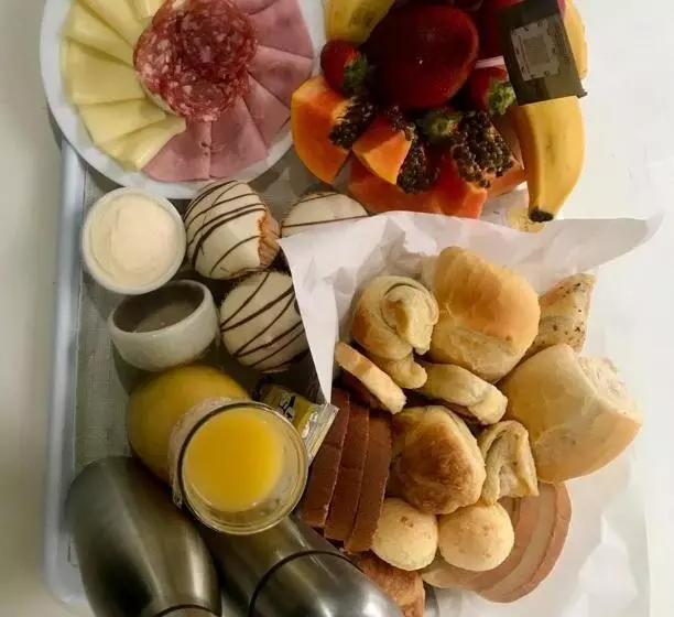 پانسیون Pousada Lanai Canela