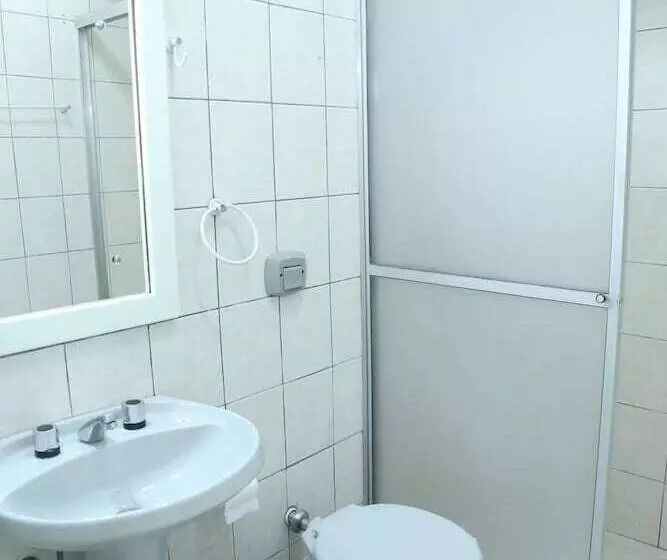 پانسیون Pousada Lanai Canela